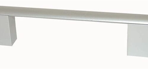 B019 Greep afst.128mm/L.153mm Aluminium Mat Greep keukenkast 128mm aluminium mat: brede vlakke greep op twee blokvoeten