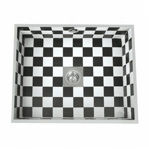Doeco Tegelbak 50x40x15 cm Onderbouw met Overloop –Keukenrepareren.nl Tegelbak met overloop: onderbouwspoelbak met zwarte en witte tegeltjes, vierkante afvoer en rond overloopgat
