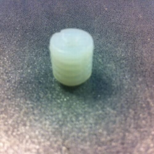 Kunststof moffen ø 10 mm Kunststof moffen 10 mm: witte kunststof inslagmof met ribbels en een schroefgat