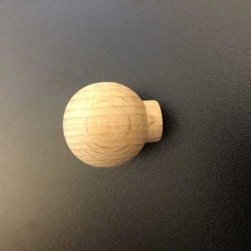 knopje massief beuken hout ongelakt OP=OP Knopje massief beuken: klein bolvormig knopje van ongelakt beukenhout
